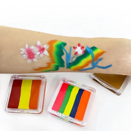 Magic Glitter Eyeliner (2) Magic Glitter Eyeliner